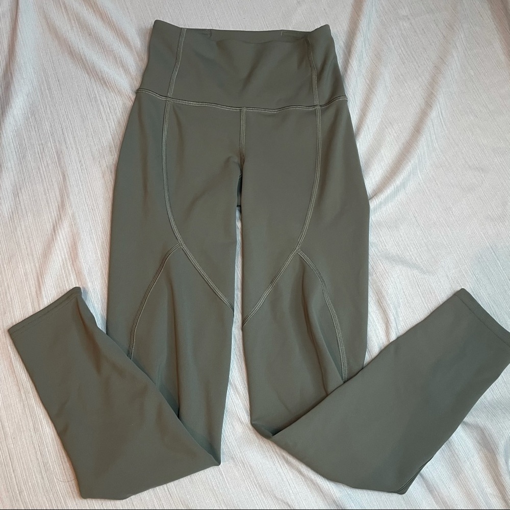 To the beat tights